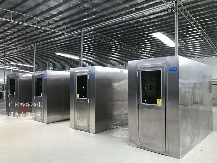 風(fēng)淋室吹風(fēng)時間沒有統(tǒng)一的規(guī)定，但通常建議吹風(fēng)時間在20秒至30秒之間。