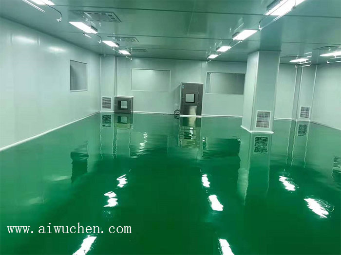 傳遞窗在安裝前，應(yīng)檢查無塵車間安裝現(xiàn)場是否符合安裝要求，包括地面平整度、墻面垂直度等。